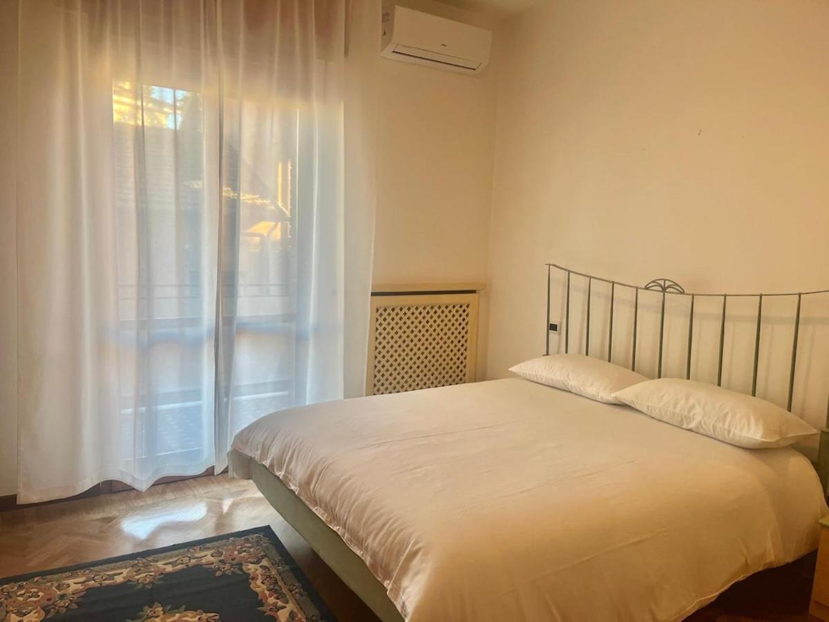 Elena's - * Ferrara